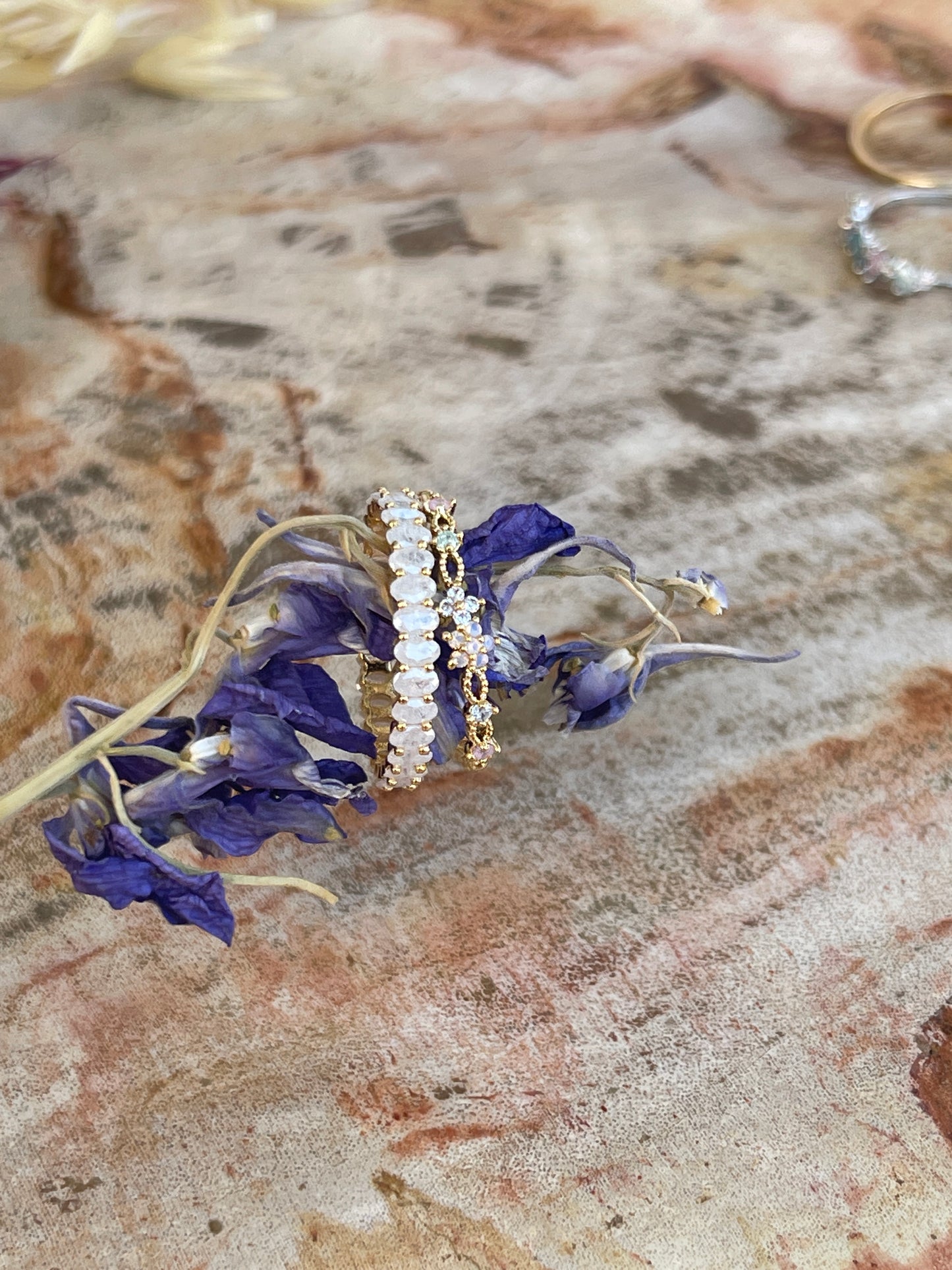 Dainty Flower Ring