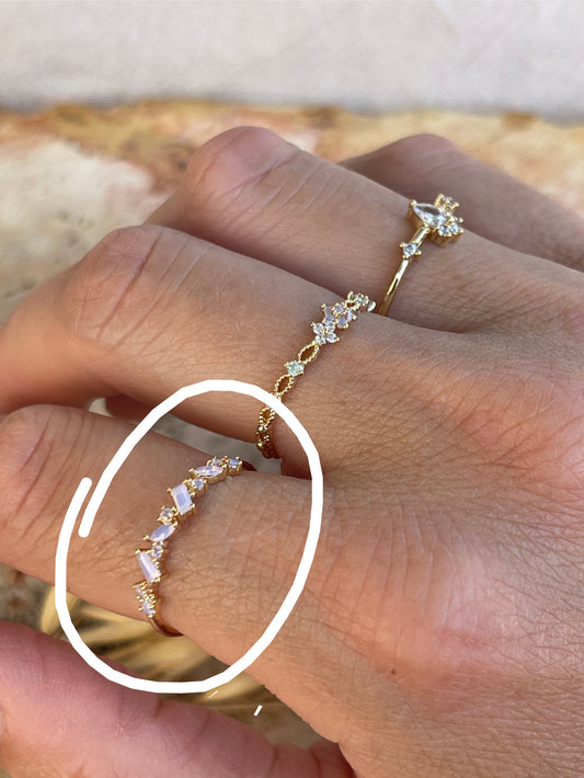 Vincenza Dainty Ring