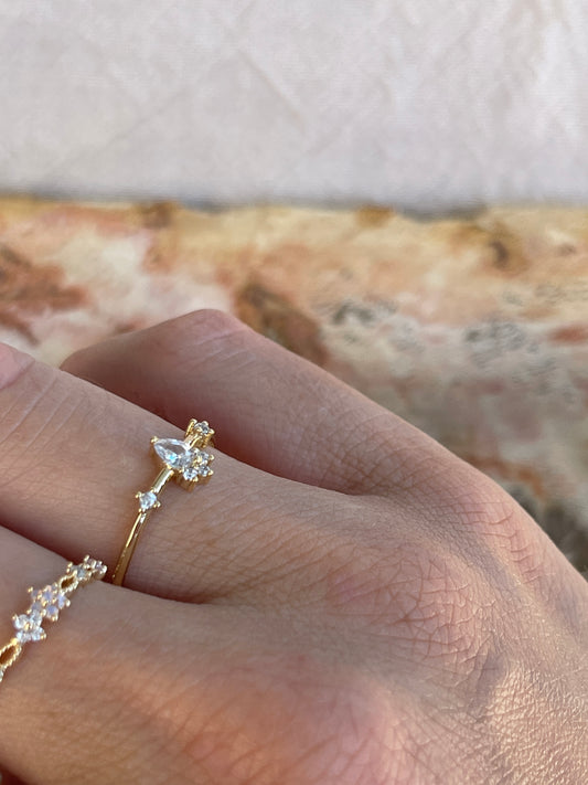 Dainty Yohana Ring
